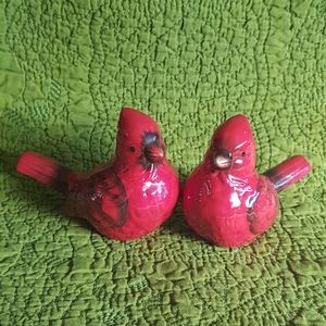 Pair of cardinal salt & pepper shakers